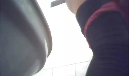 Tato tukang pijat di bikini coli video boxep dari klien