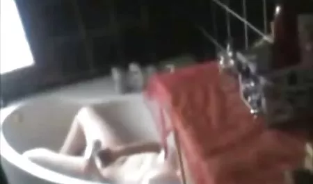 Kurus orang Asia remaja orgasme toket besar video bokep suku pedalaman mainan seks sisipan