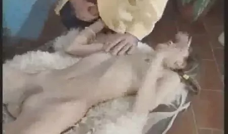 Ana Flores leher ayam xxxvidiobokep itu!