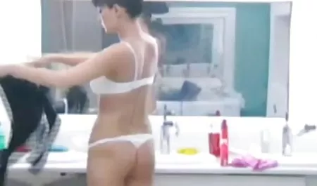 Nakal vidio bokev Horny Lesbian Cewek Seksi Makan Pakai Jari Pukas