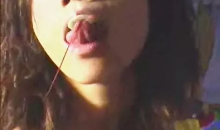 Charley chase Sepong Nick manning tepi kolam renang vidio bokep ter hot