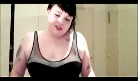 Tato cewek seksi vidio bokep cihna anal fucked di Threesome