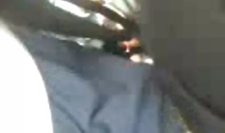 Tebal orang brazzer video bokep Asia remaja dengan soft round ass meraba-raba di celana jeans